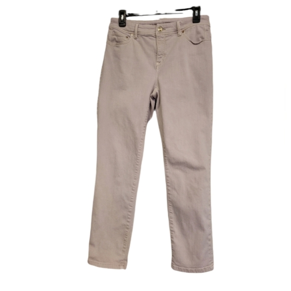 Chico's Denim - Chico's So Slimming Girlfriend Crop women's Cream colored jeans Size 0 crop